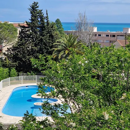 Apartment Cozy 1 Bedroom With A Seaview, Ac, Pool And Parking *
